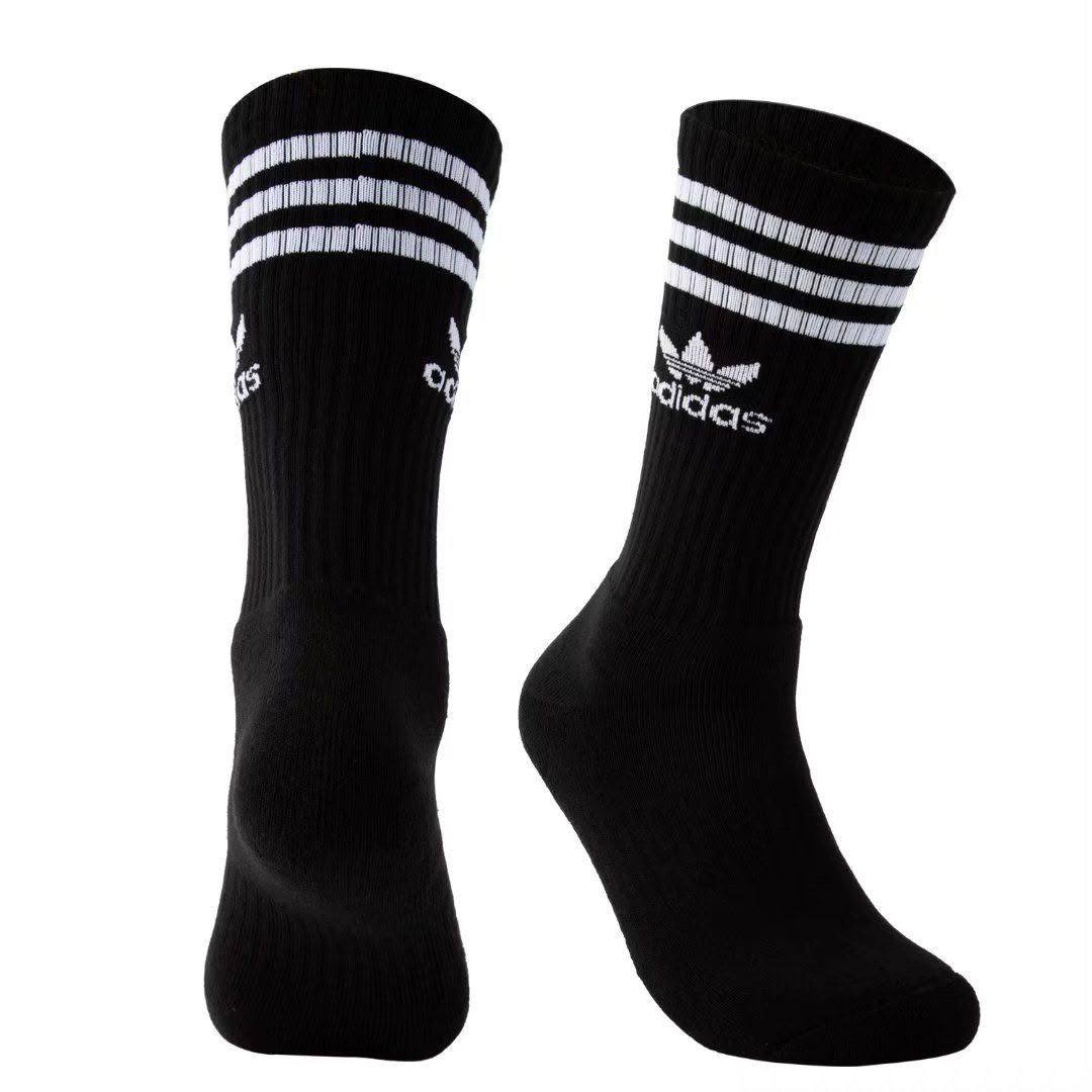 Long socks available now 
One pack 10 pairs 
Good quality 
55 dhs🇦🇪🇦🇪

Zain138
♥️♥️♥️