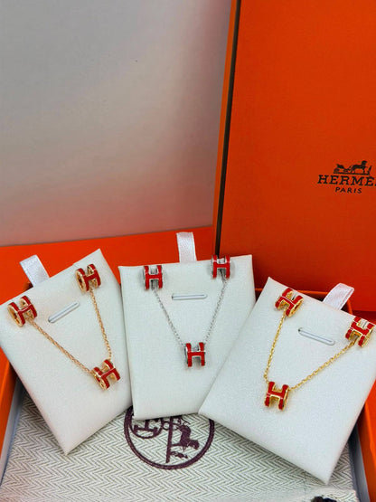 Hermes Set 💕
 Necklace Earrings

Master quality 

105 dhs🇦🇪🇦🇪 normal box 📦
120 dhs🇦🇪🇦🇪 master box 🎁

Zain48
♥️♥️♥️