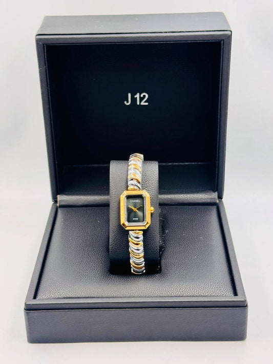 Chanel Ladies
*New arrival*🔥
55 dhs✅

Zain08
♥️♥️♥️