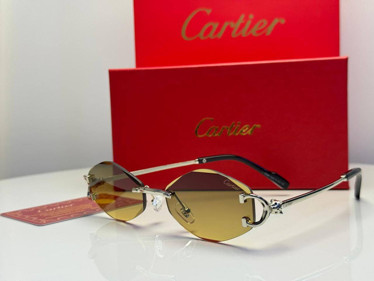 Cartier

Good quality 

65 dhs🇦🇪🇦🇪

Zain182
♥️♥️♥️