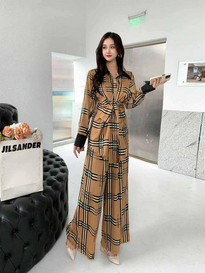 Silk set
Good quality 
Size L-2XL
150 dhs🇦🇪🇦🇪

Zain295
♥️♥️♥️