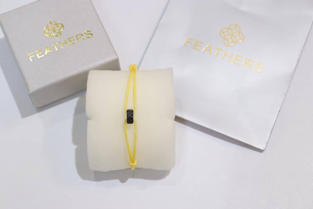 Feathers Bracelet
55 dhs✅

Zain33
♥️♥️♥️