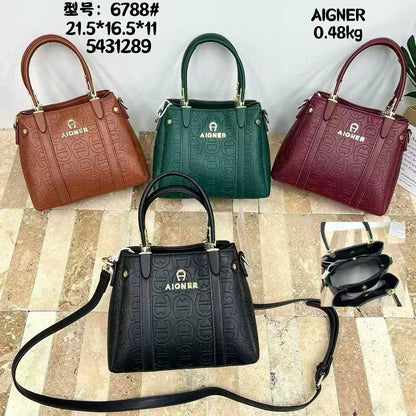 Aigner
75 dhs✅

Zain232
♥️♥️♥️
