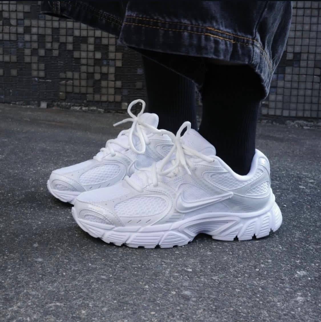 Nike V5 RNR,
size 36 to 45,
210 dhs🪙💕

Zain196
♥️♥️♥️
