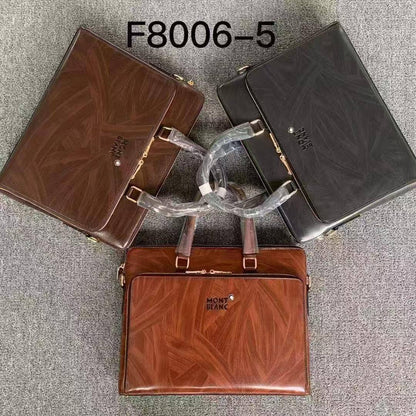 Laptop  bag 
good quality 
110 dhs❣️

Zain278
♥️♥️♥️