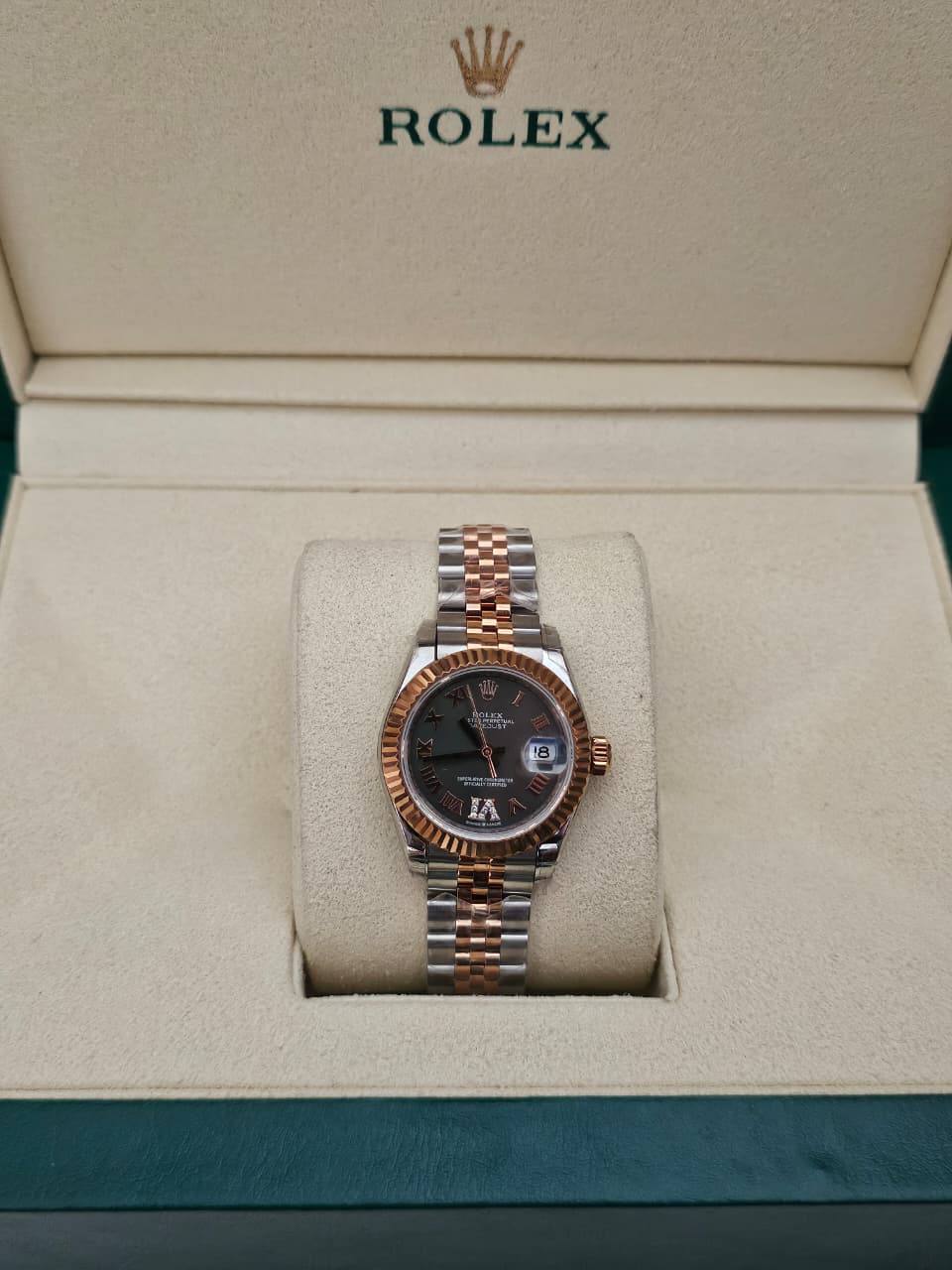 *♛ROLEX♛*
Rolex
_DATE-JUST 28MM 
Swiss Movement🇨🇭
Water Resistant 💧
Sapphire Crystal 
Super Master Quality 
With Original Box  📦🛍️
For Price 👇 WhatsApp✅
0568585901 
0507557372
0552275751 Owner Zain 👌

Zain282
♥️♥️♥️