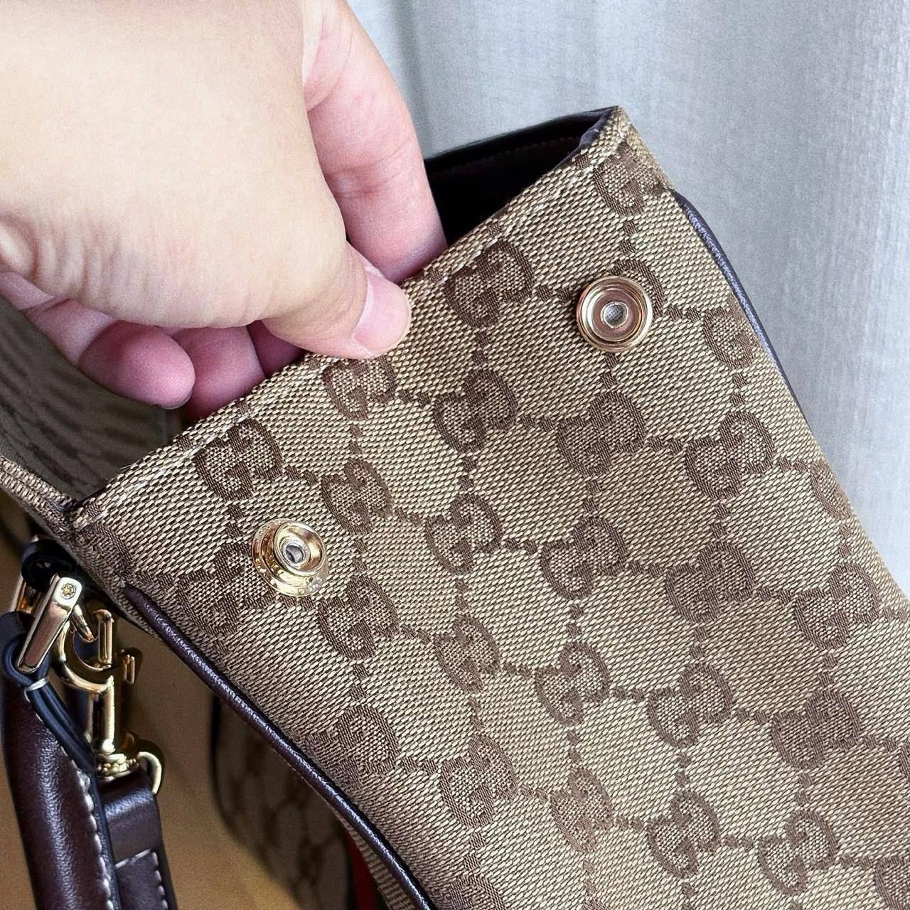 GUCCI 
COPY ONE NEW CAME 
150 dhs🇦🇪🇦🇪

Zain295
♥️♥️♥️
