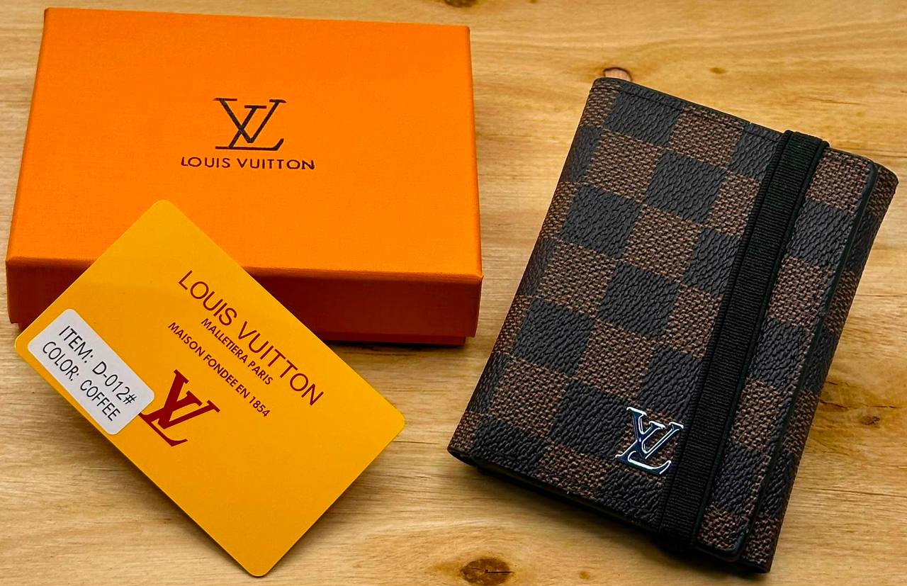 Wallets
45 dhs🇦🇪🇦🇪

Zain182
♥️♥️♥️