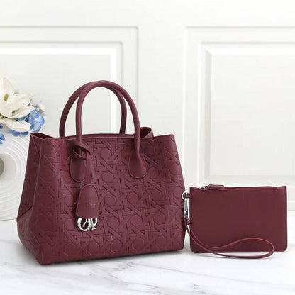 DIOR 
GOOD  QUALITY  
125 dhs🇦🇪

Zain39
♥️♥️♥️
