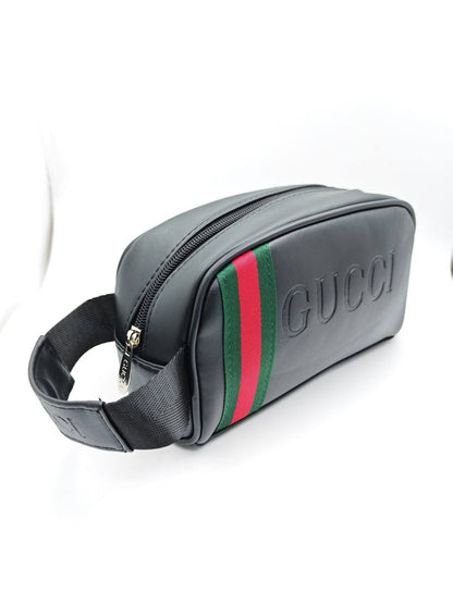 Men bags

Good quality 
40 dhs🇦🇪🇦🇪

Zain182
♥️♥️♥️