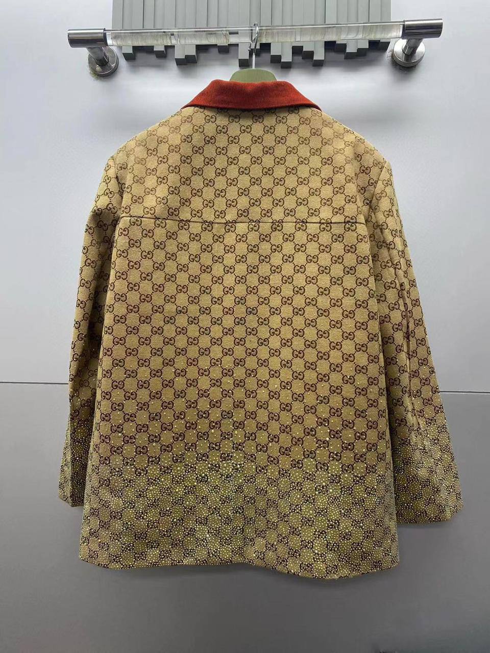 *New collections master                                             
good Gucci set🧚‍♀️🧚‍♀️🧚‍♀️🧚‍♀️
*AVAILABLE
350 dhs🪙💕
size：S M L

Zain231
♥️♥️♥️