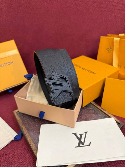 LV

for men

320 dhs🇦🇪🇦🇪

Zain164
♥️♥️♥️