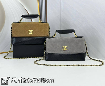 Chanel
Master
300 dhs💓
#29cm💕💕🥳

Zain228
♥️♥️♥️