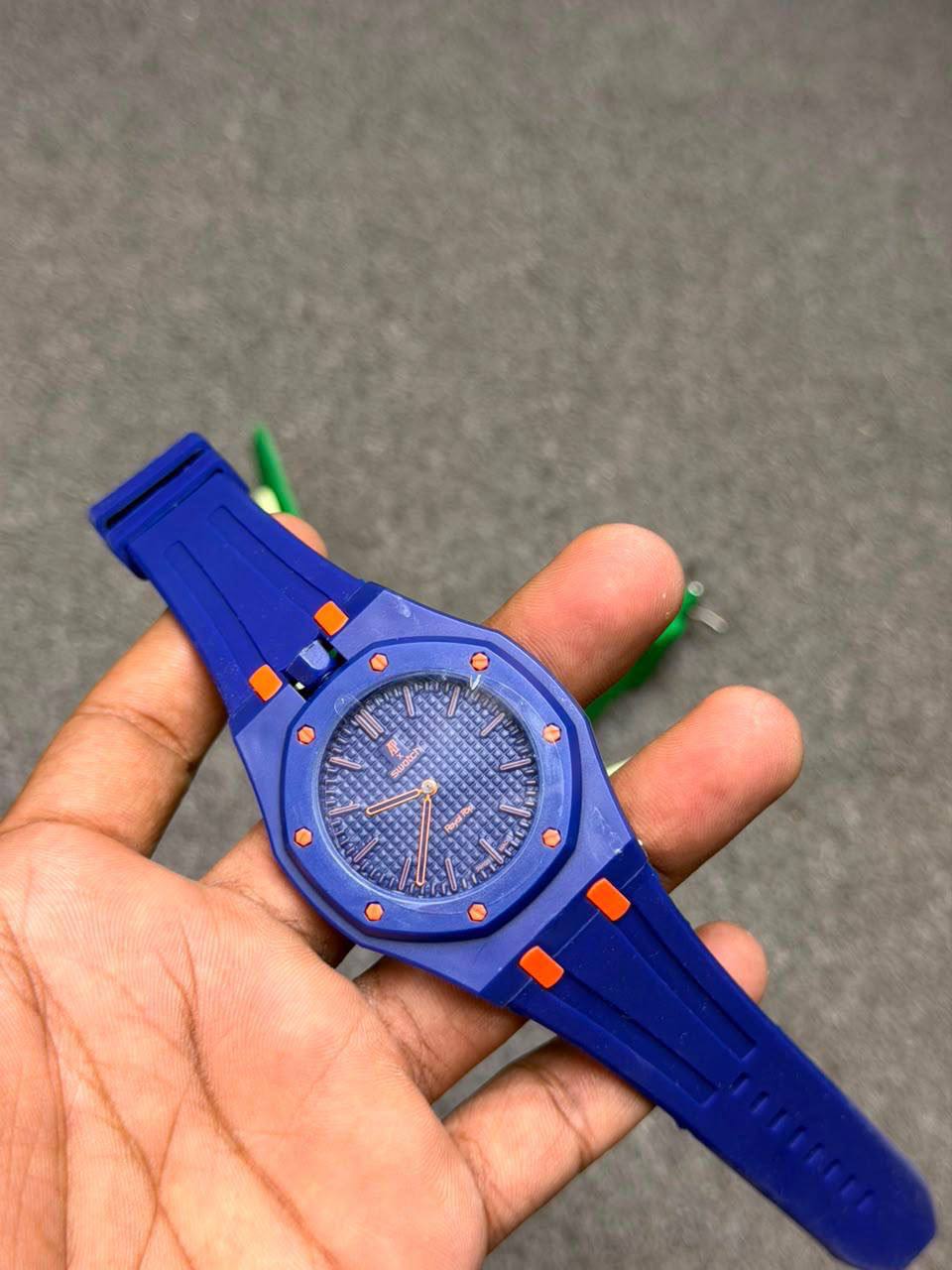 Ap X Swatch
*Watch*
85 dhs💓

Zain29
♥️♥️♥️
