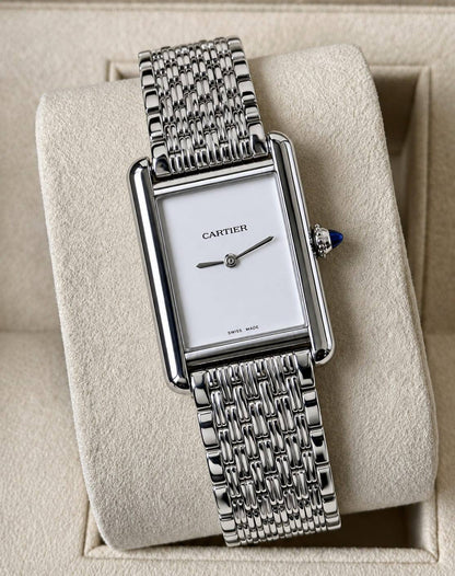Cartier 

watch unsix (
size36mm) 

good quality 
230 dhs🇦🇪🇦🇪

Zain59
♥️♥️♥️