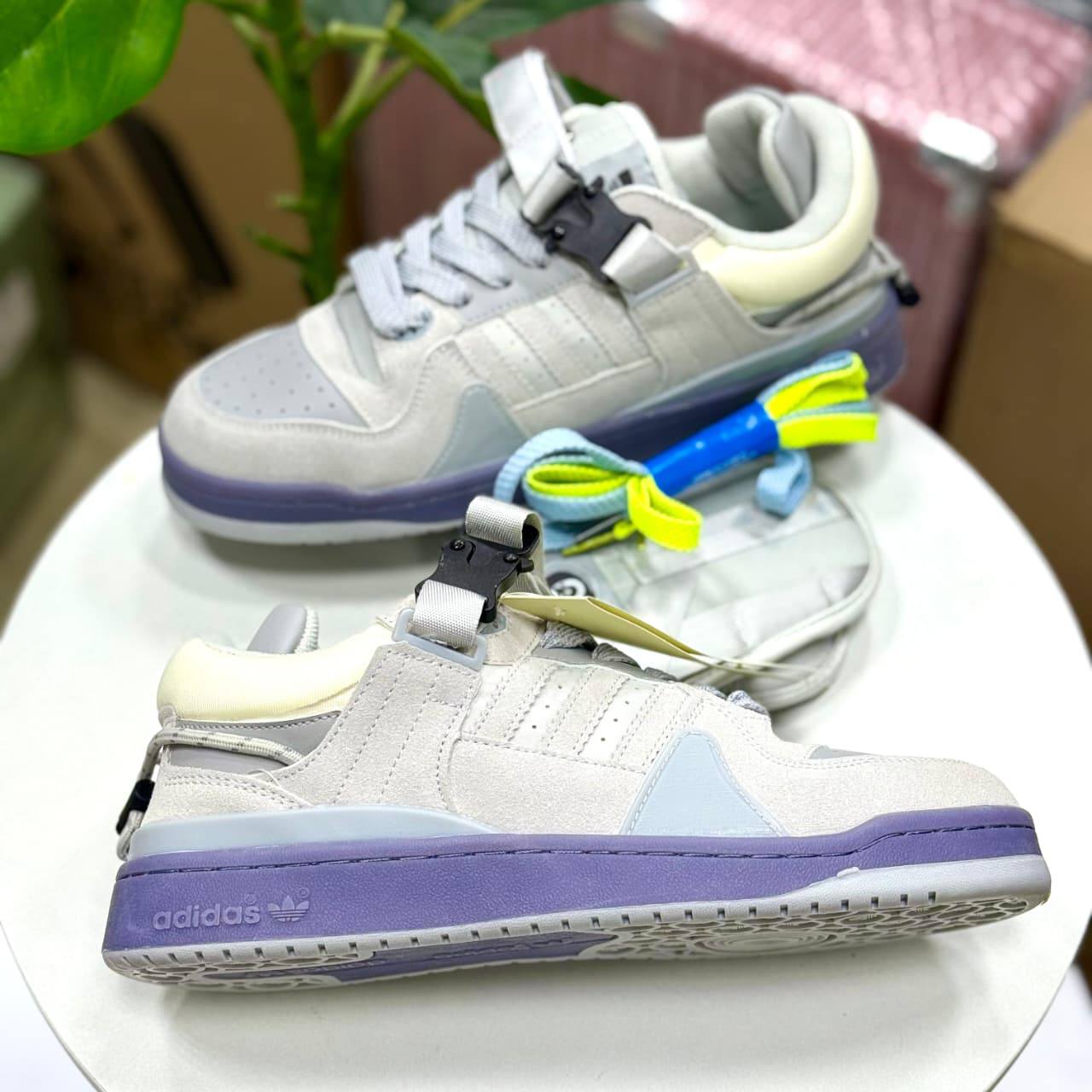 Adidas
40 to 44. Size

105 dhs🪙

Zain27
♥️♥️♥️