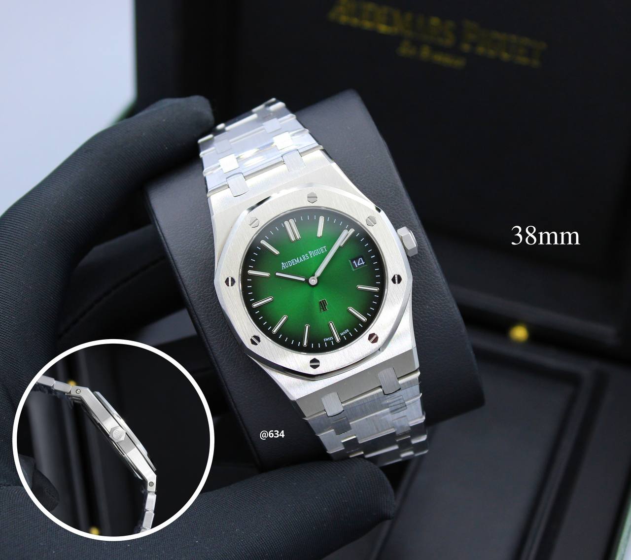 AUDEMARS PIGUET MEN SLIM DIAL 38MM

240 dhs🪙🌺

Zain58
♥️♥️♥️