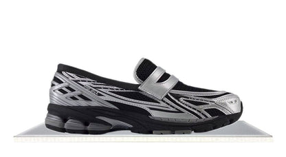 New Balance 1906L loafers "Silver Metallic/Black"
36-45 AVAILABLE 
230 dhs✅

Zain242
♥️♥️♥️