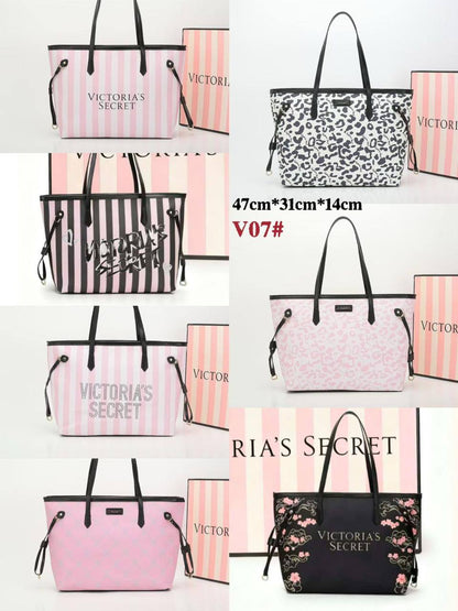 Victoria Secret
47*31*14 cm
85 dhs✅

Zain17
♥️♥️♥️