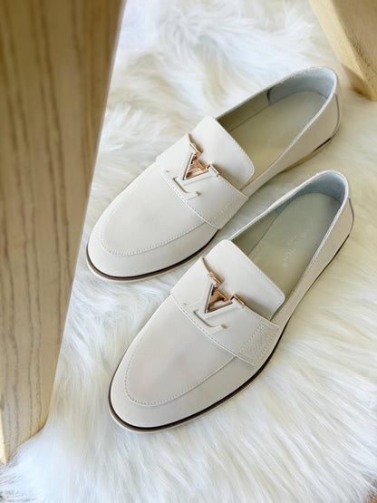LV
Super Master
𝗦𝗶𝘇𝗲 𝗶𝘀 𝟯𝟲 𝘁𝗼𝗼 𝟰𝟭
500 dhs❣️

Zain178
♥️♥️♥️