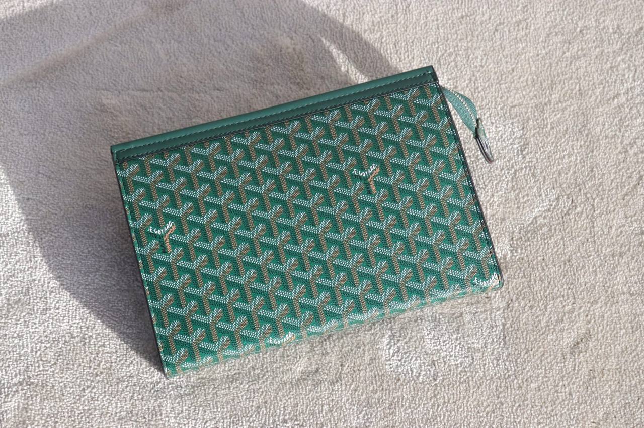 Men's Clutch
90 dhs💓
With Box

Zain33
♥️♥️♥️