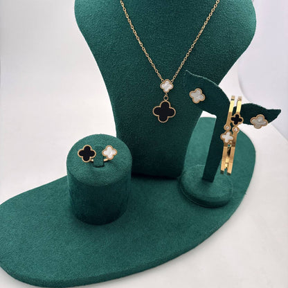 one Set Accessories
50 dhs🇦🇪

Zain45
♥️♥️♥️
