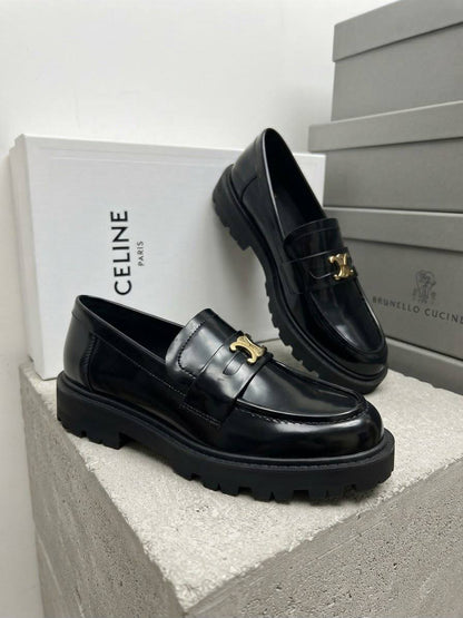 NEW CAME 
CELINE 

GOOD QUALITY 

SIZE-36 TO 41 
130 dhs🇦🇪🇦🇪

Zain40
♥️♥️♥️