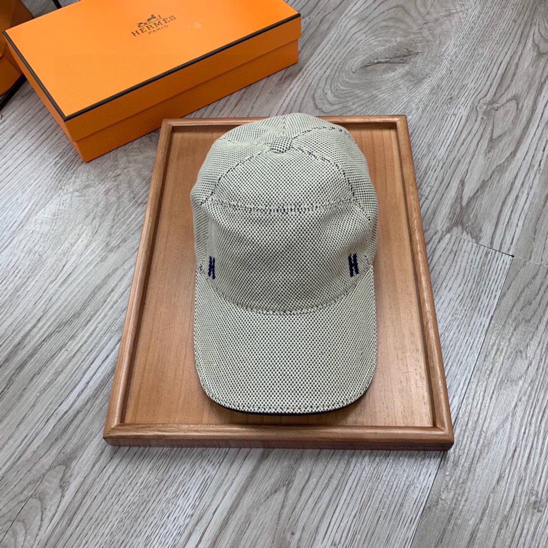 Hermes - Gucci 
Caps
Master Quality
130 dhs🇦🇪🇦🇪

Zain33
♥️♥️♥️