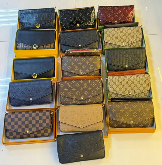 LV 
3 in 1
With Box 
🎁🎁🎁

85 dhs🪙💚

Zain250
♥️♥️♥️