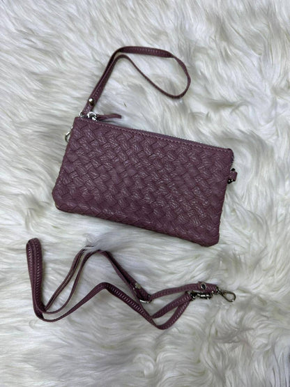 📱 Phone bag
Good Quality 
Size : 18 * 11 cm
45 dhs🇦🇪🇦🇪

Zain115
♥️♥️♥️