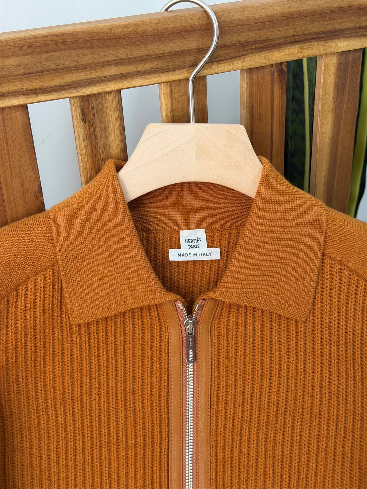 HERMES NEW

 VIP QUALITY 

CASHMERE 

Size : 36-38-40-42
950 dhs🇦🇪🇦🇪


Zain287
♥️♥️♥️