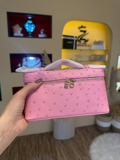 LORO PIANA 

85 dhs🌺

with box
🎁🎁🎁
Zain90

اطلبوها من الوتس المثبت في الأعلى👆🏻👆🏻

تواصلو معنا 👈🏻 Zain 
For order WhatsApp pinned 👆🏻

♥️♥️♥️