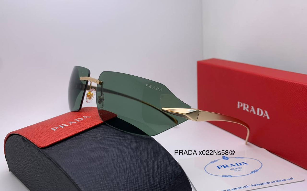 Ladies sunglasses 
Prada

70 dhs🇦🇪🇦🇪

Zain126
♥️♥️♥️