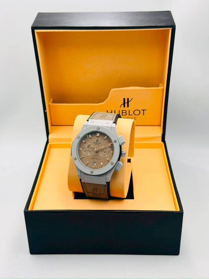 Hublot men
*New Arrival*🔥
85 dhs🇦🇪🇦🇪

Zain08
♥️♥️♥️
