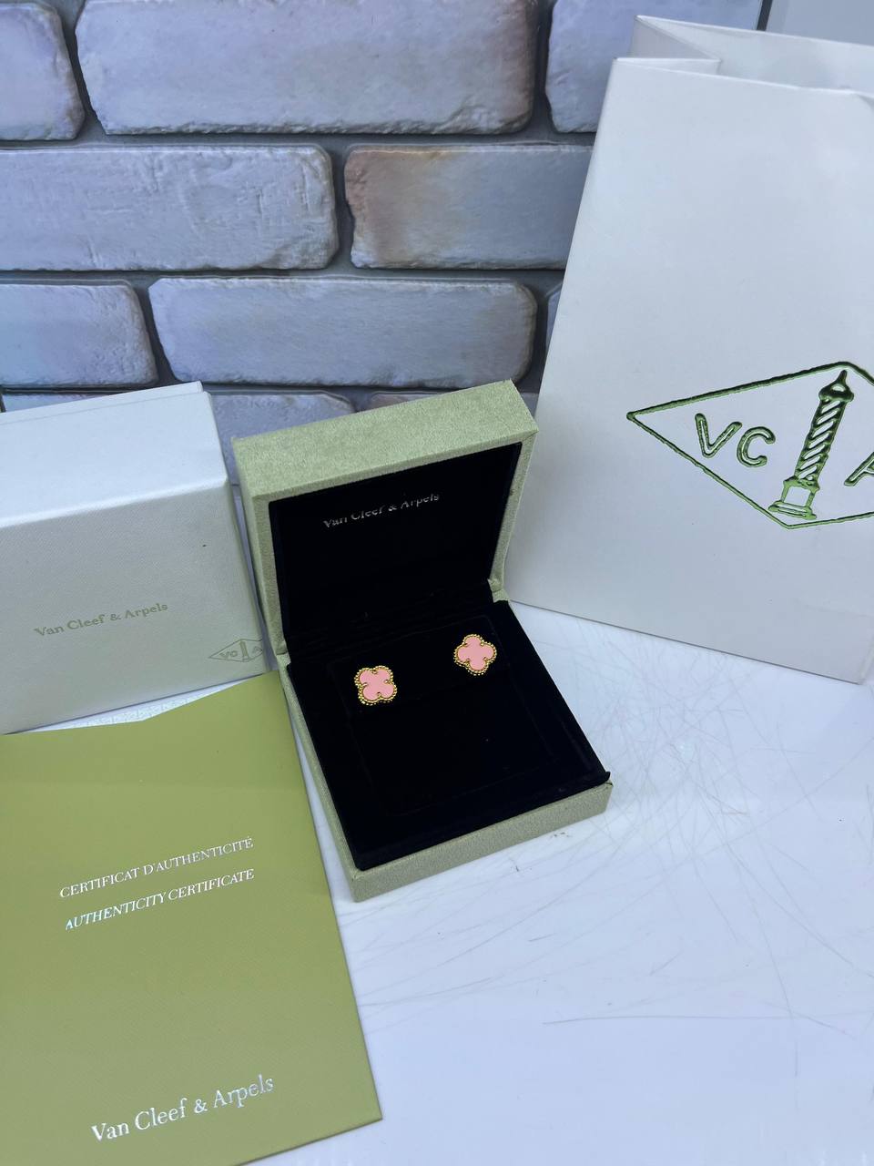 vCA
Earing’s
Master quality 🍃
50 dhs🪙🌨️

Zain263
♥️♥️♥️