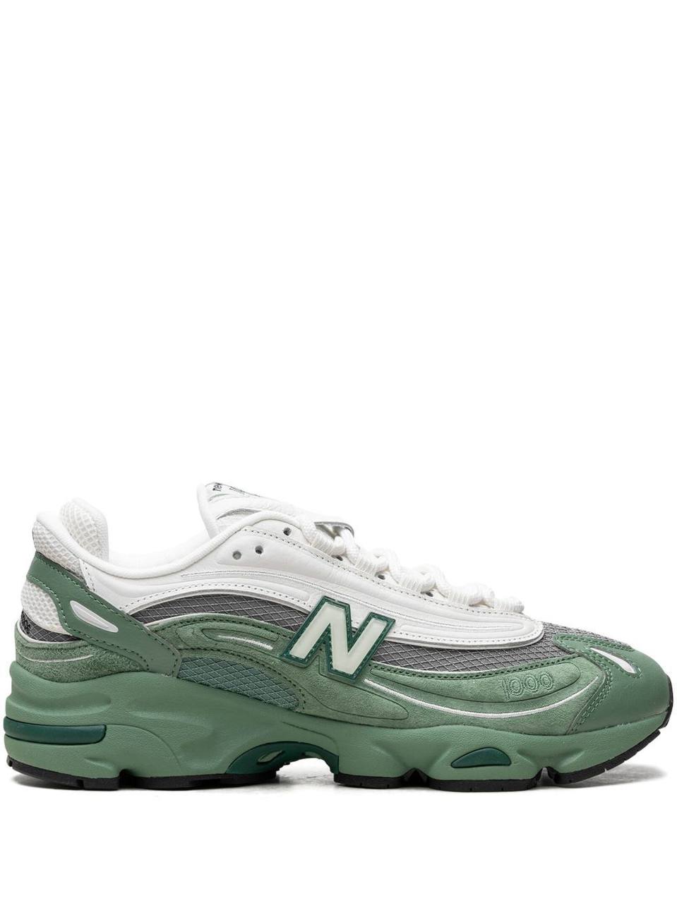 New Balance 1000 Mallard Green. 💚⚪️
40-45 AVAILABLE 🤩
220 dhs💓

Zain242
♥️♥️♥️