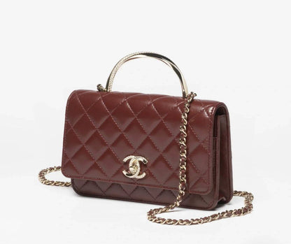 Chanel
100 dhs✅
Good-quality 

with box
🎁🎁🎁

Zain35
♥️♥️♥️