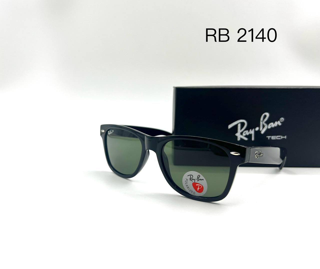 RayBan 
Sunglasses 🕶️ 
Good Quality 💯 
Master box 🗃️ 
50 dhs❣️

Zain273
♥️♥️♥️