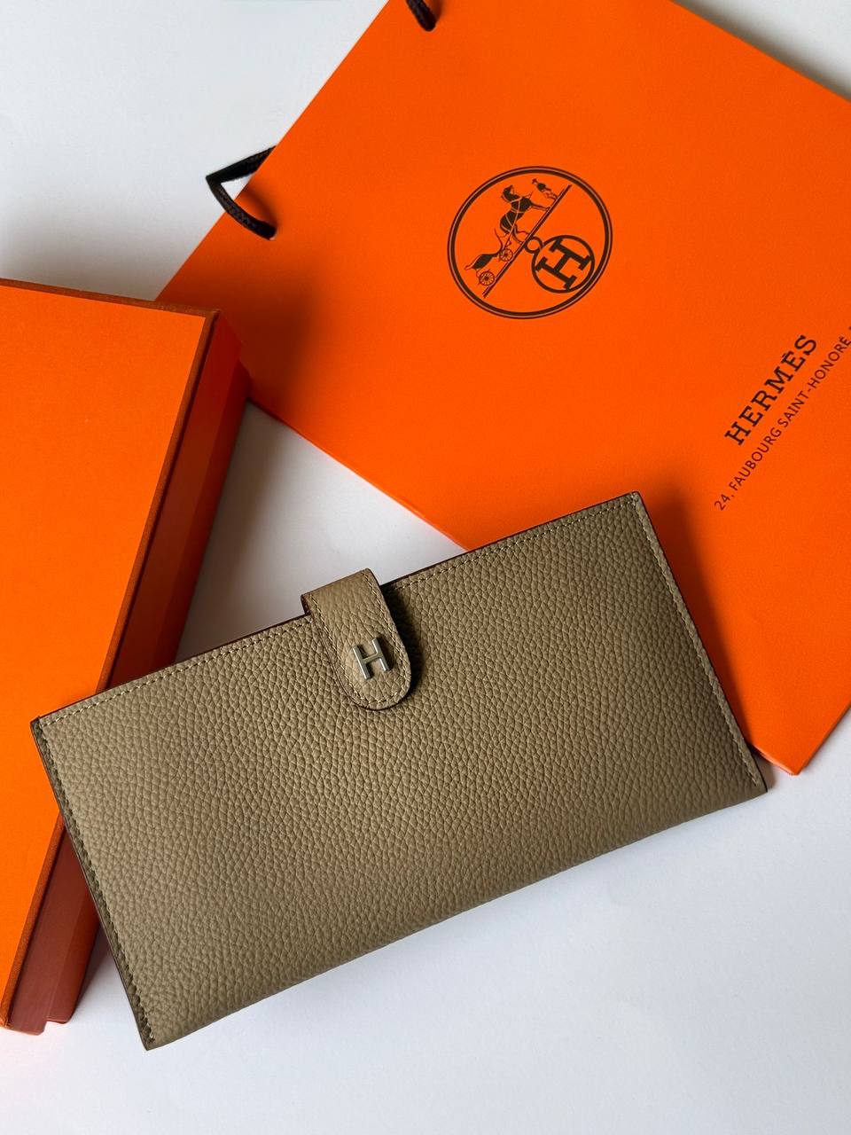 💝  *Hermes*💝
💝*Super Master*💝
300 dhs🪙🌨️

Zain275
♥️♥️♥️