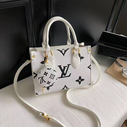 LV
ᴍɪɴɪ Oɴ Tʜᴇ Go
ᴄᴏɪɴ ᴘᴜʀsᴇ ɴᴏɴ- ᴢɪᴘ
ɪᴛ ʜᴀs ʟᴏɴɢ ʙᴇʟᴛ sᴛʀᴀᴘ
sɪᴢᴇ: 25 cm

70 dhs🪙🖤

Zain31
♥️♥️♥️