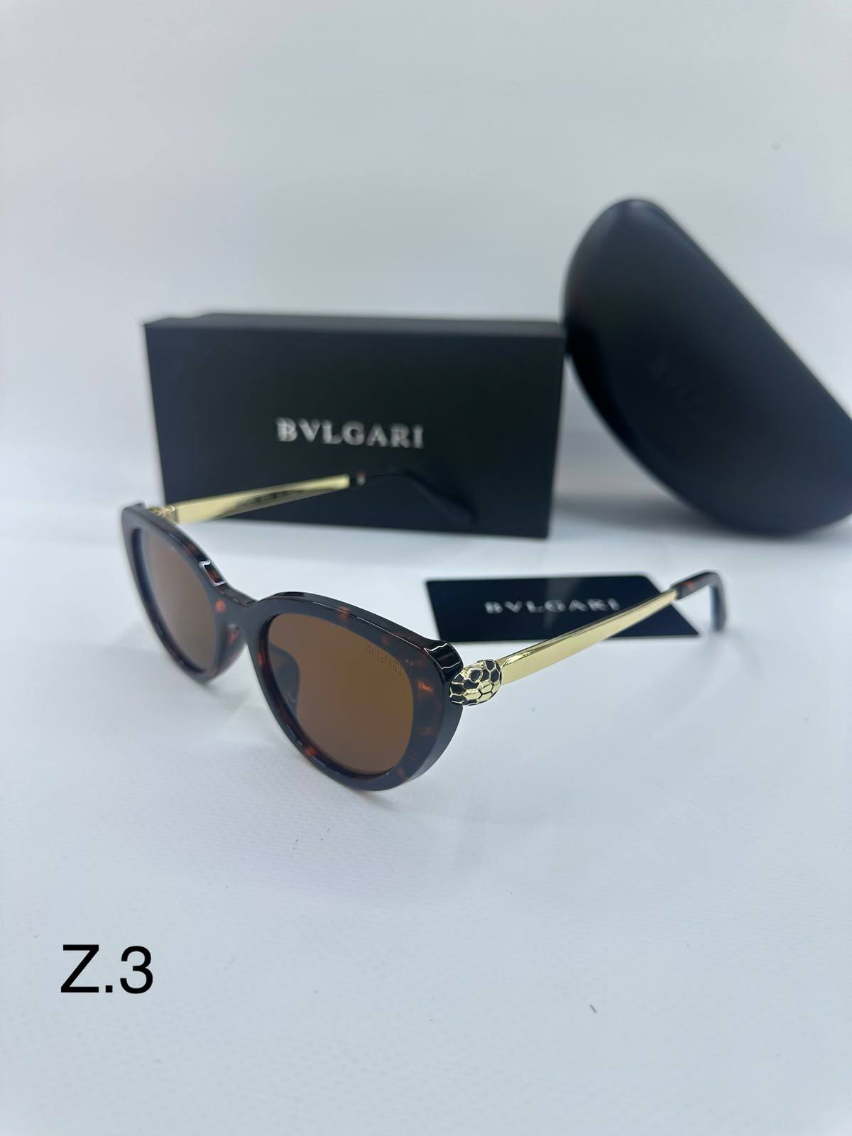 Bvlgari 
Sunglasses 💥
Copy 1️⃣ 
good quality 💯
With original boxes  🗃️ 
60 dhs✅

Zain216
♥️♥️♥️