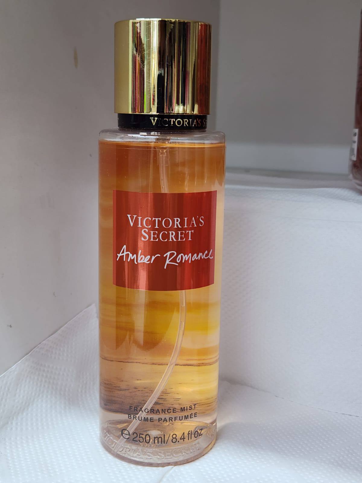 Victoria Secret 
Mist + Lotion
20 dhs❣️
10 Pcs Mix 110 dhs❣️

Zain87
♥️♥️♥️