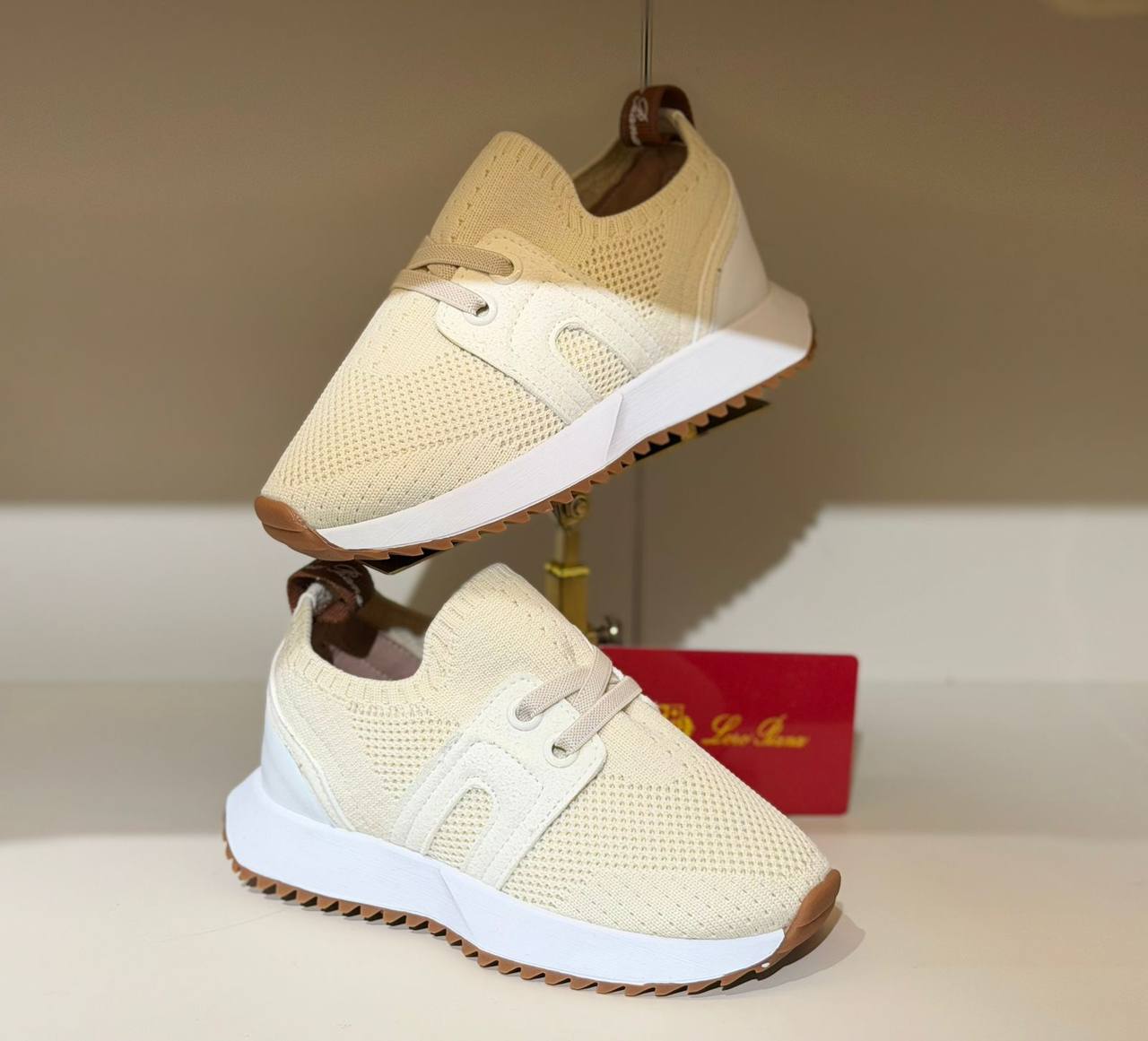 Loro Piana Shoes
Size:26 to 37
290 dhs✅
Super master quality ✅

Zain288
♥️♥️♥️