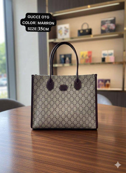Gucci ᴛᴏᴛᴇ ʙᴀɢ/ᴘᴏᴜᴄʜ
sʜᴏᴜʟᴅᴇʀ ʙᴀɢ
ʟᴇᴀᴛʜᴇʀ
sɪᴢᴇ:𝟑𝟔ᴄᴍ
100 dhs✅

Zain56
♥️♥️♥️