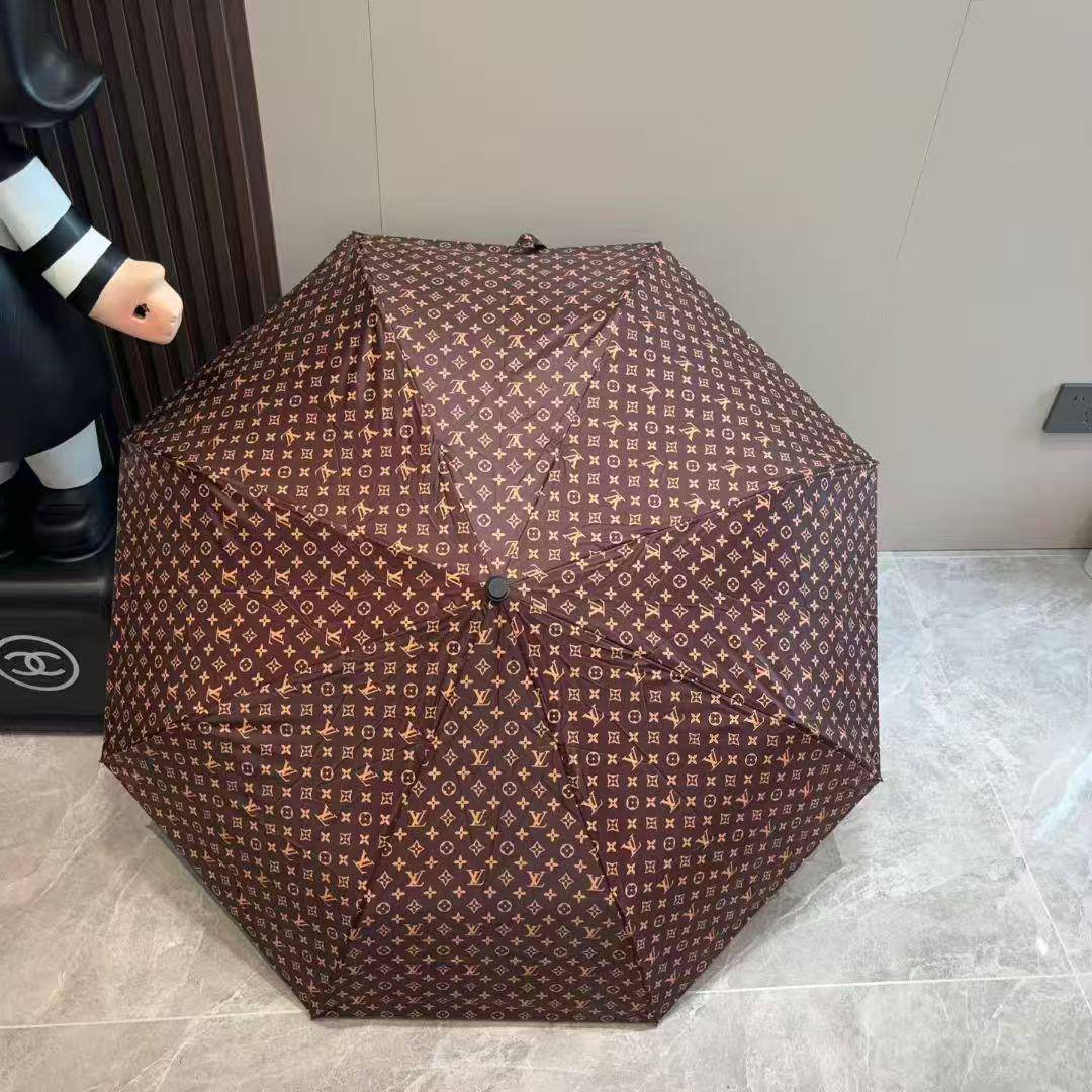 UMBRELLA ☔️
Master quality 💯
With boxes 🗃️ 
70 dhs🪙🌨️

Zain216
♥️♥️♥️