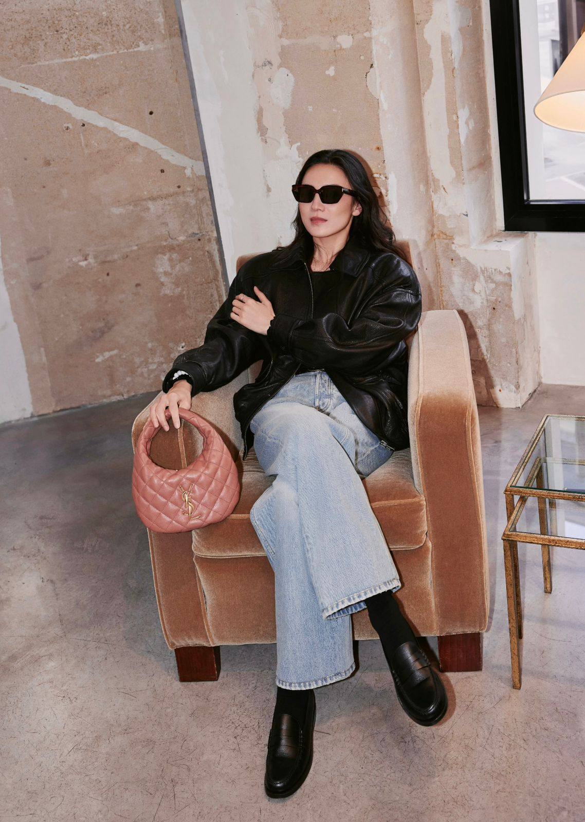 YSL 
COPY ONE SMALL SIZE NEW CAME 

WITH BOX 
🎁🎁🎁

130 dhs🪙🌨️

Zain39
♥️♥️♥️