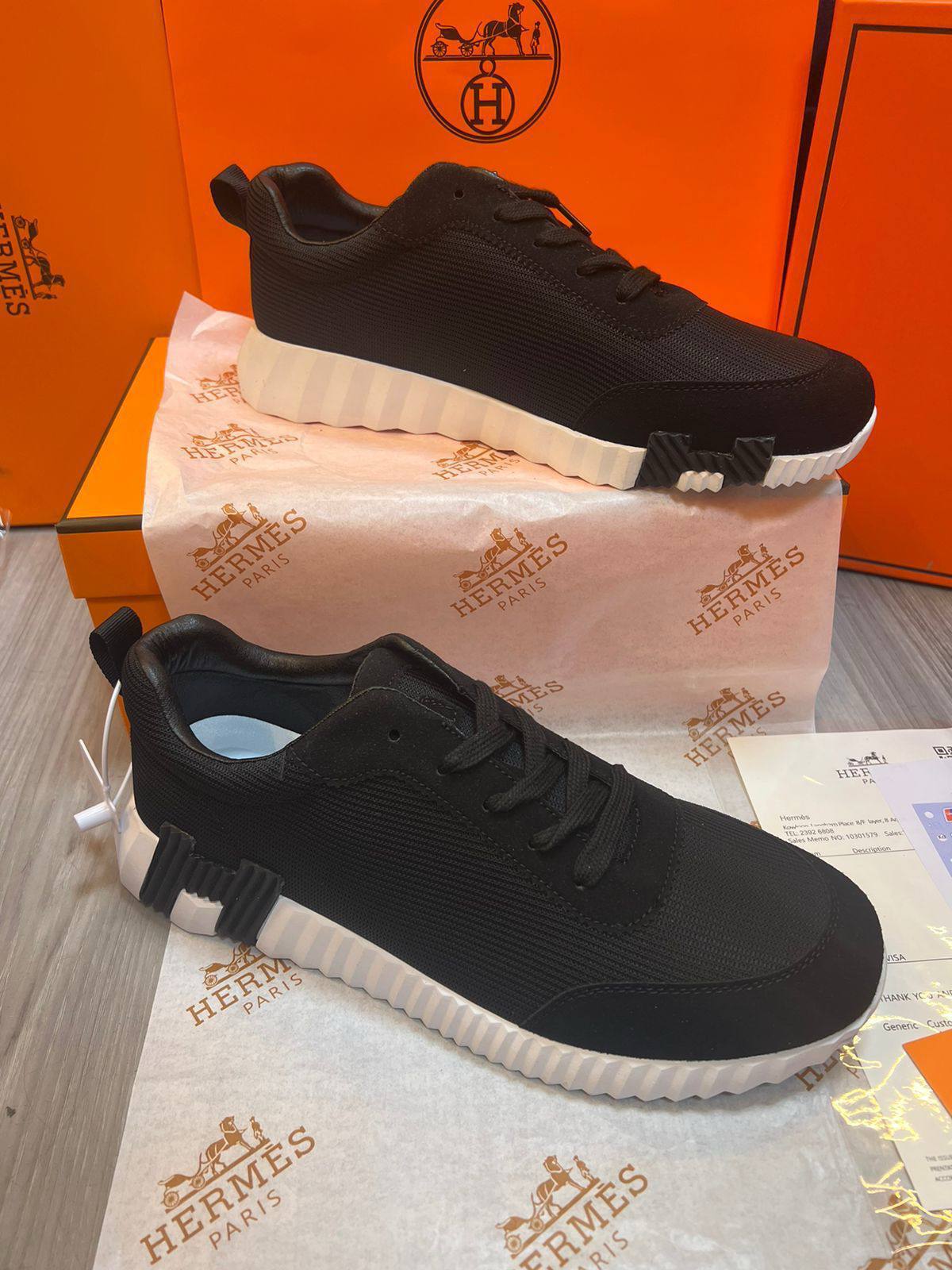 Hermes 
Shoes For Men,

High Quality,
Size 40 To 45


150 dhs🇦🇪🇦🇪

Zain120
♥️♥️♥️
