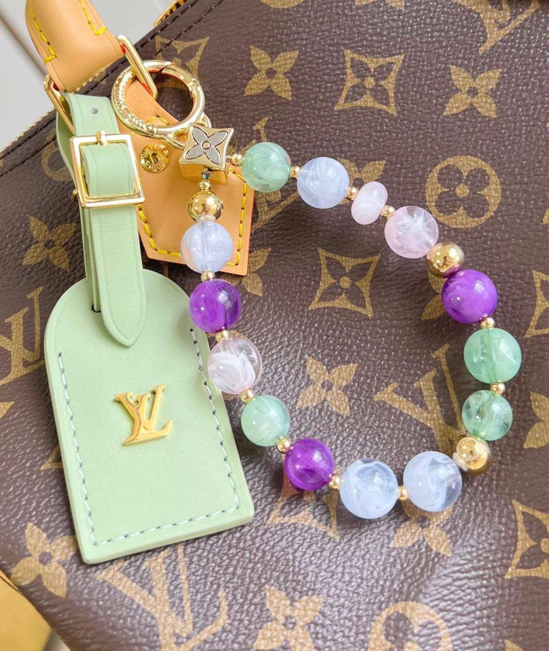 LOUIS VUITTON ✨💕✨
New collection ✨✨✨
SuperMaster Quality 🔥🔥
Available Now ❤️❤️❤️
For Price 👇 WTSP Text Zain 0568585901

Zain252
♥️♥️♥️