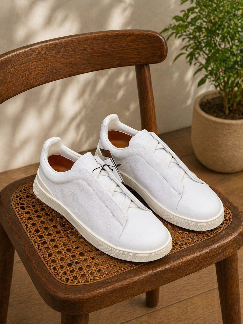ZEGNA SHOES FOR MEN MASTER QUALITY

350 dhs✅

*SIZE : 40-41-42-43-44-45-46*

Zain58
♥️♥️♥️