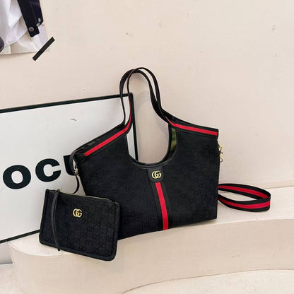 Gucci

nobox
90 dhs🇦🇪🇦🇪

Zain235
♥️♥️♥️